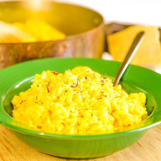 Milanese Risotto w/ Saffron - Recipe photo by Philosokitchen