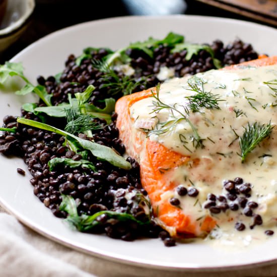 Salmon with Dill Sauce and Lentils - Recipe photo by TheGourmetGourmand