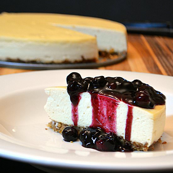 Baked Vegan Cheesecake - Recipe photo by AvocadosandAles