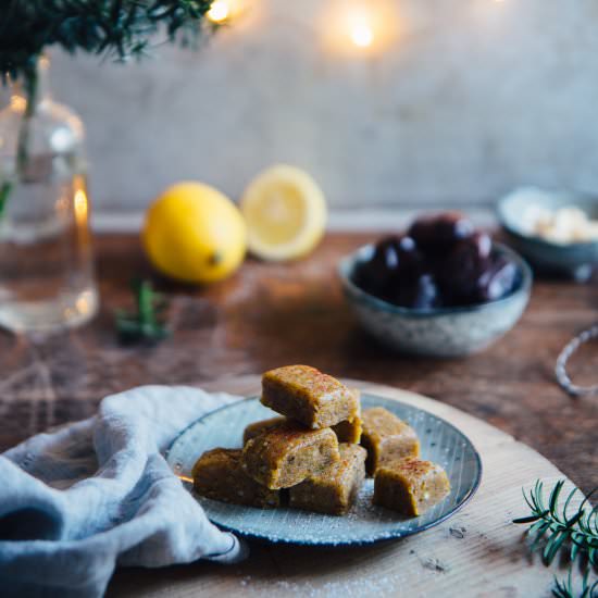 Raw Saffron & Lemon Fudge - Recipe photo by cashewkitchen