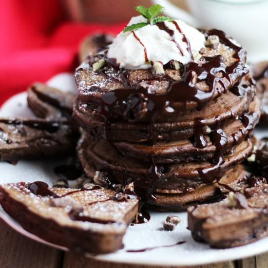 Andes Chocolate Mint Pancakes - Recipe photo by 3 Yummy Tummies