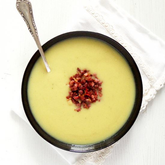Sunchoke Soup with Bacon Topping - Recipe photo by adinutza