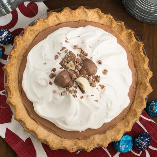 Frangelico French Silk Pie - Recipe photo by thatskinnychickcanbake