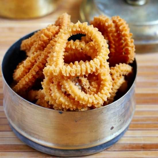 pottukadalai murukku - Recipe photo by Harini123