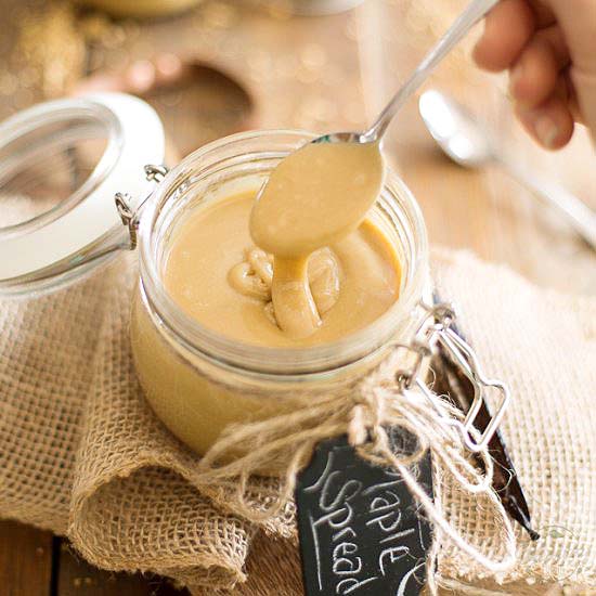 White Chocolate and Maple Spread - Recipe photo by The Healthy Foodie