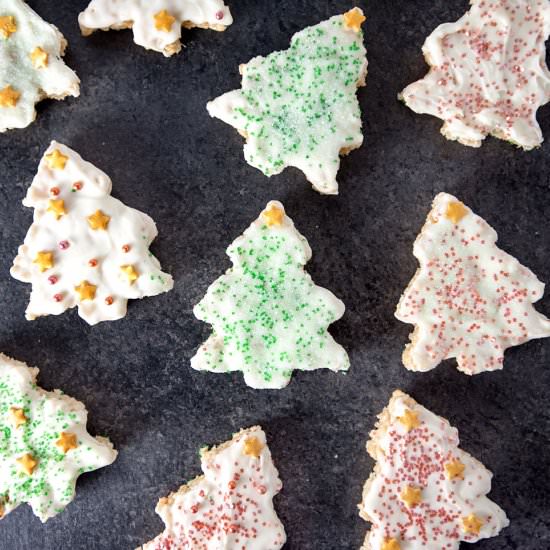 Rice Krispie Trees - Recipe photo by Pretty in Pistachio
