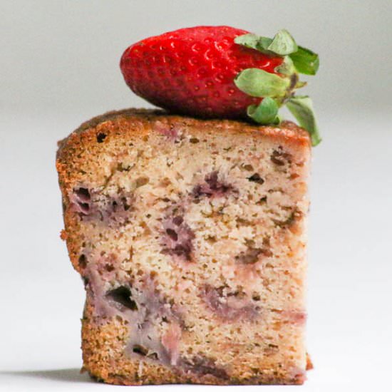 Strawberry Bread - Recipe photo by Desserts Required