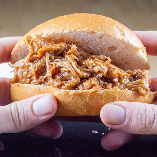 Pulled pork sandwich - Recipe photo by ohmydish