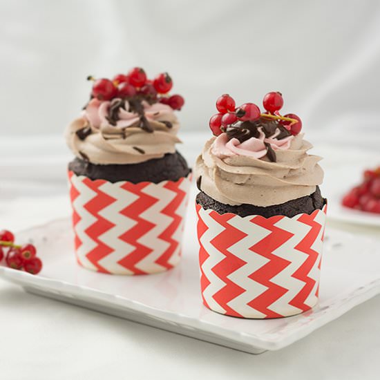 Red currant muffins - Recipe photo by Briose de Acasa