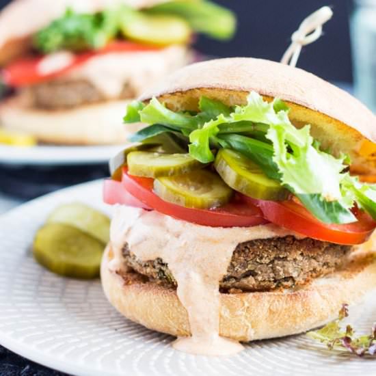 Spiced Chickpea Burgers - Recipe photo by thecookspyjamas