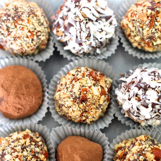 Chocolate Almond Truffles - Recipe photo by theseasidebaker