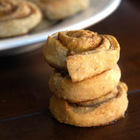 Cinnamon Quinoa Bites - Recipe photo by wendypolisi
