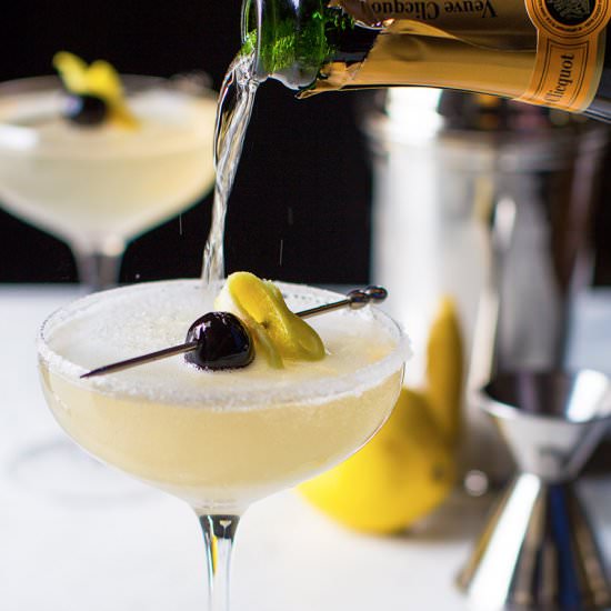 French 75 Cocktail - Recipe photo by Stiers Aesthetic