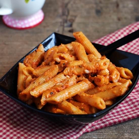Roasted Red Pepper Pasta - Recipe photo by Harini123
