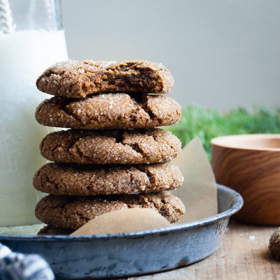 Bacon Fat Ginger Molasses Cookies - Recipe photo by snixykitchen
