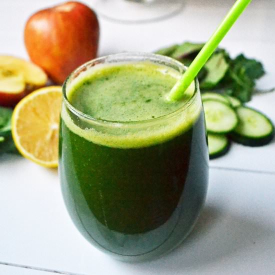 Youthful Glow Green Smoothie - Recipe photo by Modern Honey