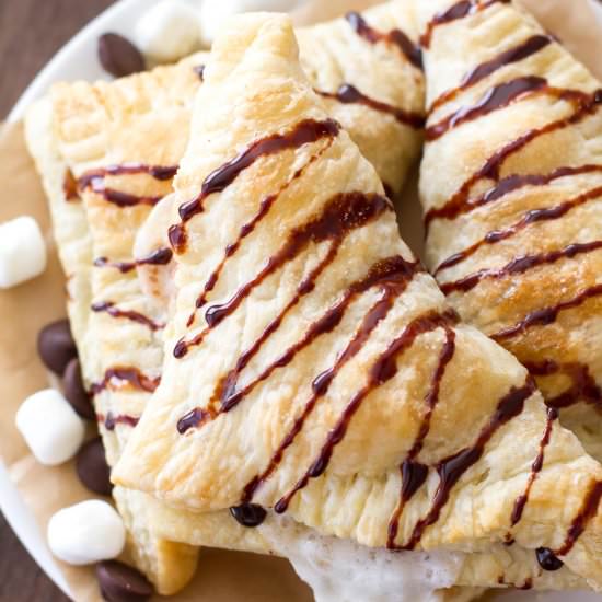 3-ingredient S'mores Turnovers - Recipe photo by a latte food