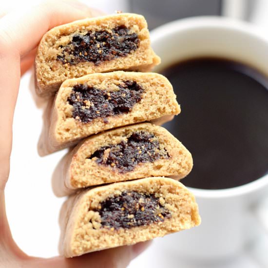 Homemade Fig Newtons - Recipe photo by trufflesandtrends