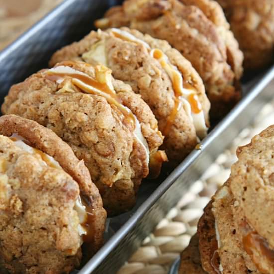 Caramel Apple Cookie - Recipe photo by yummycrumble