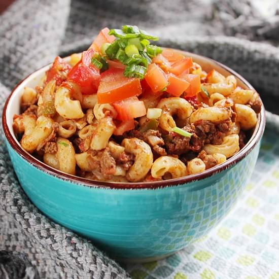 Simple Ground Chuck Pasta - Recipe photo by MunatyCooking