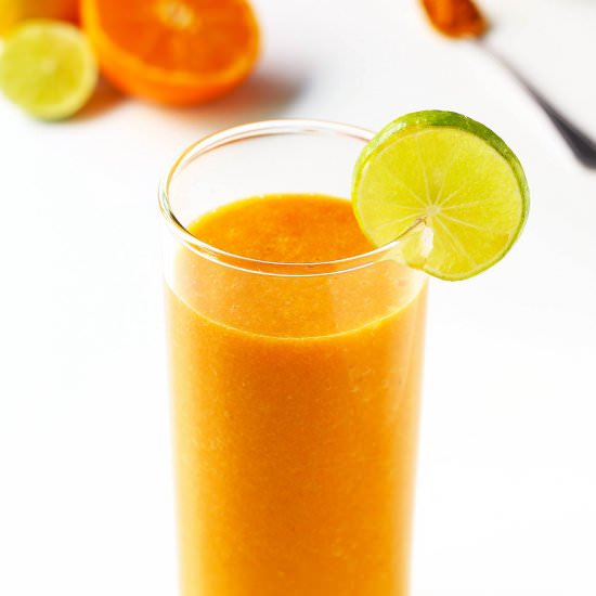 Immune-Boost Carrot Citrus Smoothie - Recipe photo by Leelalicious