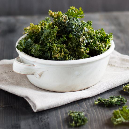 Irresistible Kale Chips - Recipe photo by foodieawareness