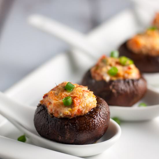Smoked Salmon Stuffed Mushrooms - Recipe photo by Flavour and Savour