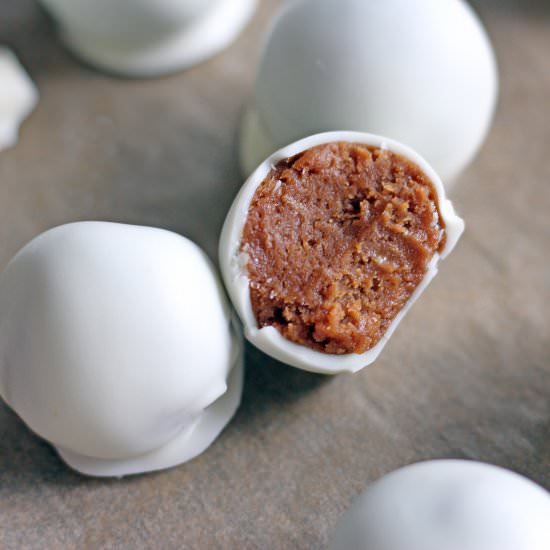 No-Bake Biscoff Balls - Recipe photo by If You Give A Blonde A Kitchen
