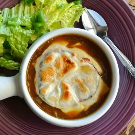 Onion Soup Spectacular - Recipe photo by Vegan In The Freezer