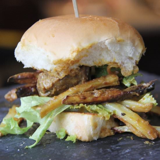 Beef Rendang Poutine Burger - Recipe photo by brunchnbites