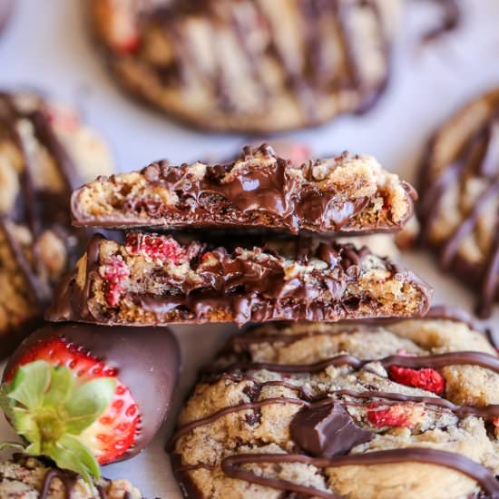Strawberry Chocolate Chip Cookies - Recipe photo by bakerita