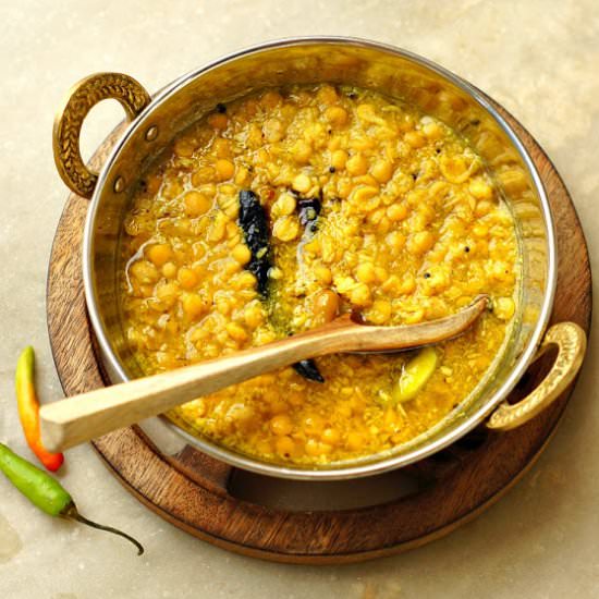 Split Bengal Gram with Coconut - Recipe photo by Maniche