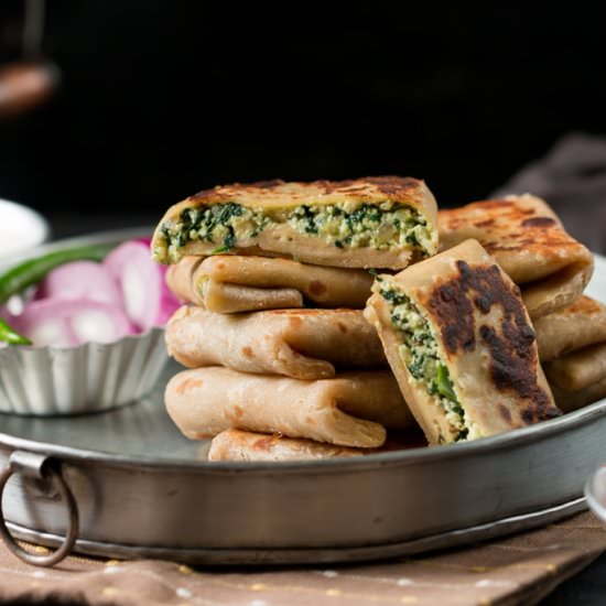 Whole Wheat Spinach Paneer Lifafa Paratha - Recipe photo by currytrail