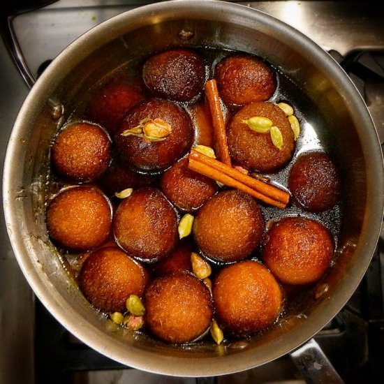 Easy Gulab Jamuns - Recipe photo by cocoinkitchen