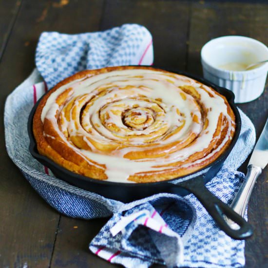 Cinnamon Roll Cake - Recipe photo by baketotheroots