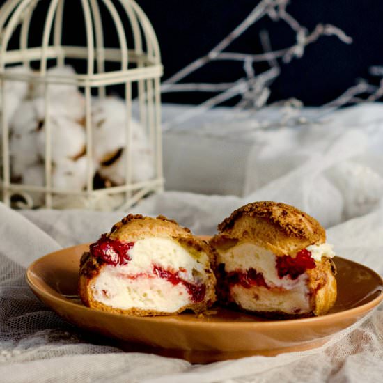 Raspberry Mascarpone Choux - Recipe photo by PastryWorkshop
