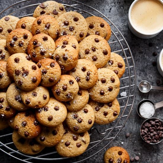 Mini Chocolate Chip Yogurt Cookies - Recipe photo by Cafe Delites