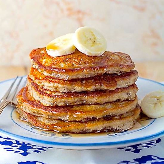 Banana Bread Pancakes - Recipe photo by Twointhekitchen