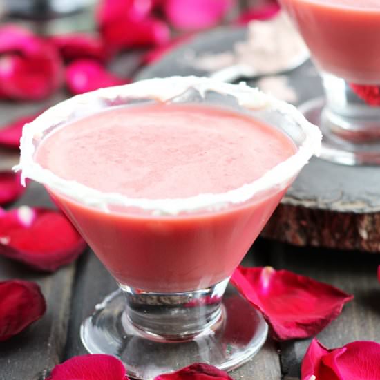 Red Velvet Cake Martinis - Recipe photo by 3 Yummy Tummies