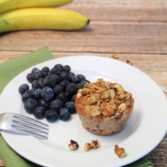 Banana Maple Oatmeal Cups - Recipe photo by MyCookingSpot