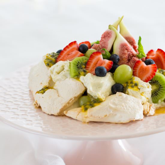 Cheesecake Pavlova - Recipe photo by thedessertspoon
