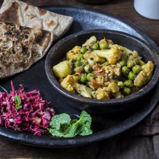 Gobi Methi Matar Kurma - Recipe photo by TheUrbanSpice