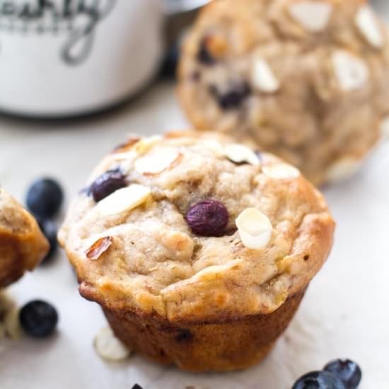 Blueberry Almond Banana Muffins - Recipe photo by a latte food