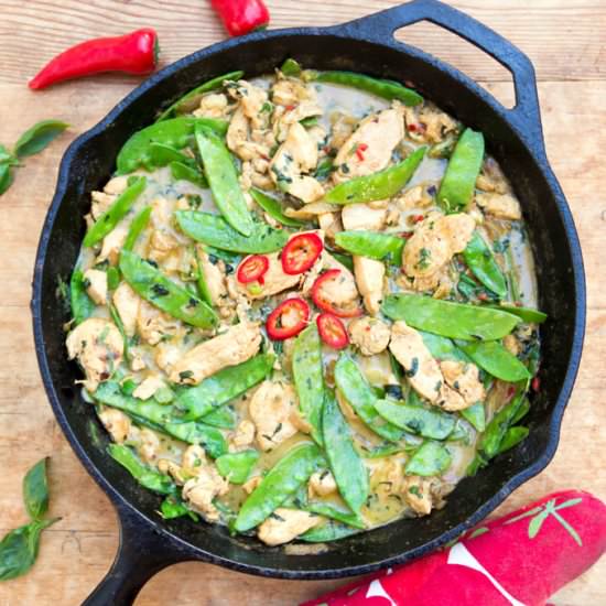 Thai Green Curry Chicken - Recipe photo by panning the globe