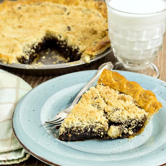 Traditional Shoo Fly Pie - Recipe photo by onlinepastrychef