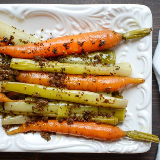 braised leeks and carrots - Recipe photo by garlic and zest