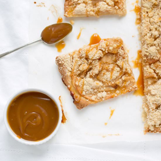 Apple Crumb Caramel Bars - Recipe photo by bowsessed