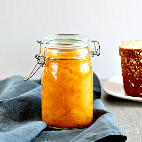 Easy Peach Jam - Recipe photo by ChocolateChillies