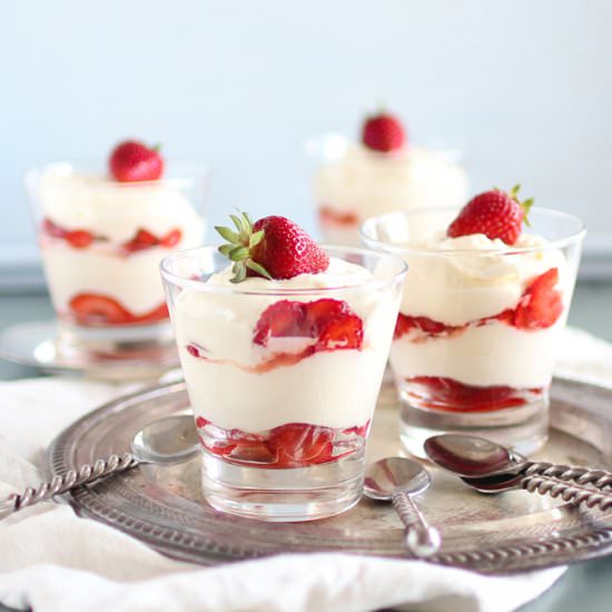 Strawberry & Lemon Syllabub - Recipe photo by kiwicook