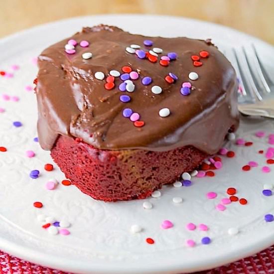 Red Velvet Mini- Cakes - Recipe photo by Twointhekitchen